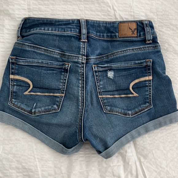 Denim shorts - Picture 2 of 3